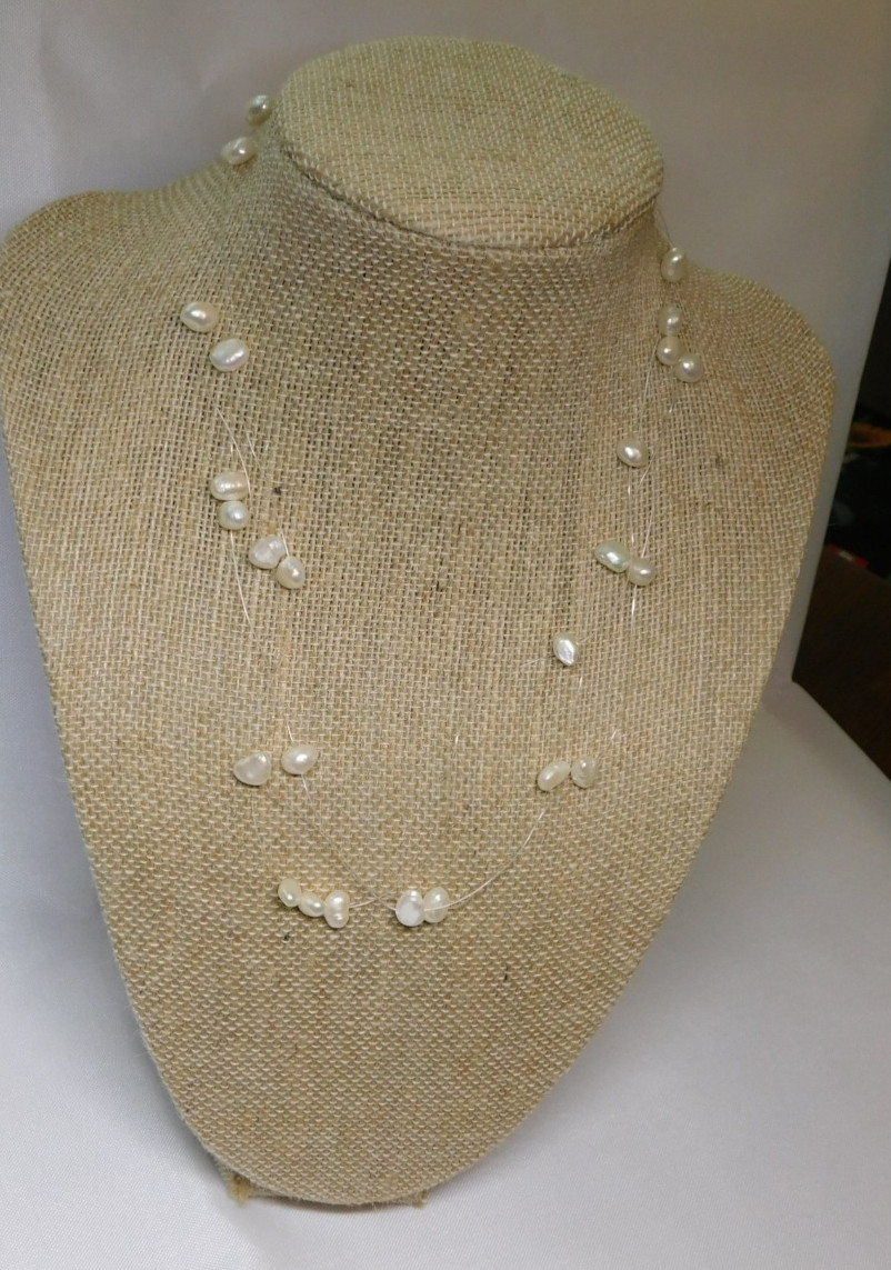 12″ FLOATING WHITE PEARL 3 STRAND NECKLACE