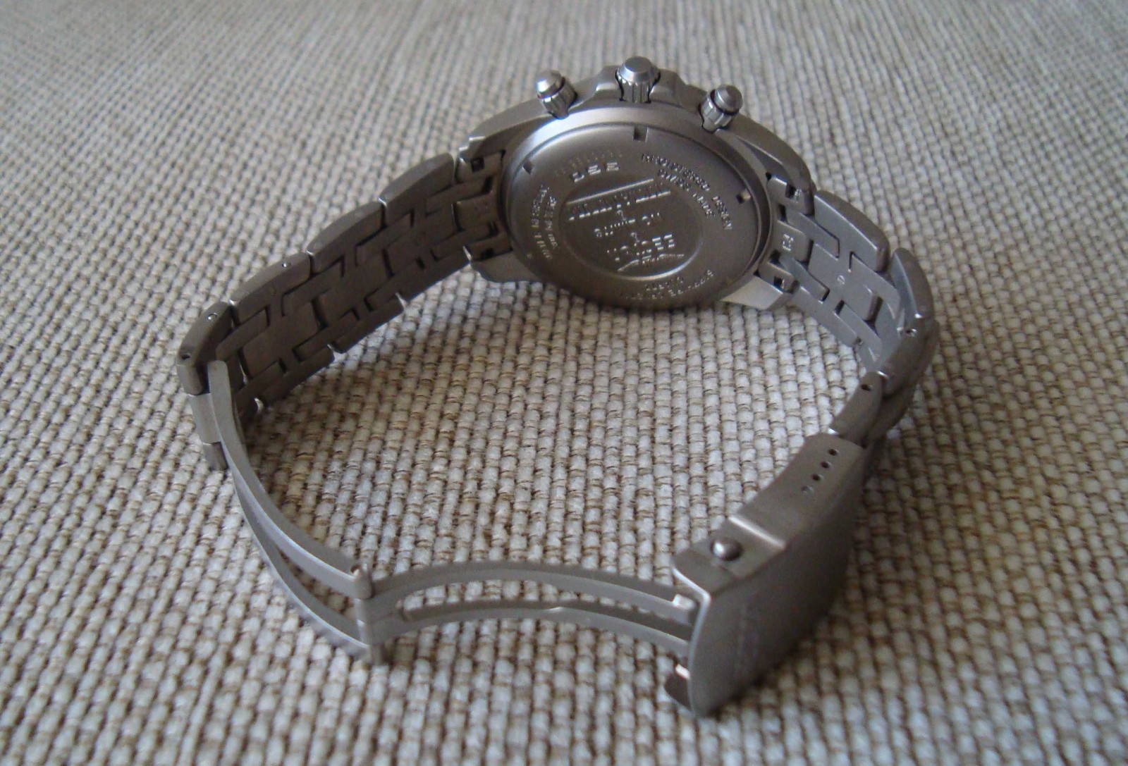 Sector 950 titanium Swiss chronograph, 261.262, rare red panda version, full set