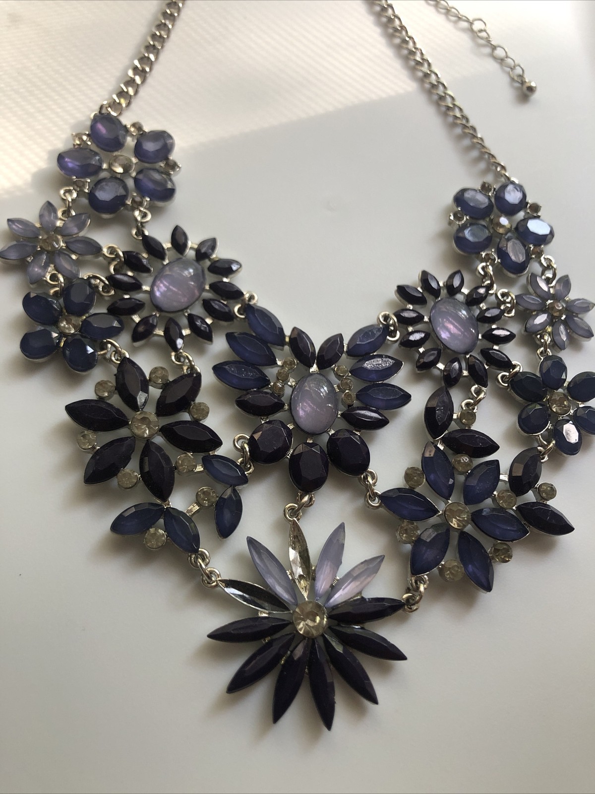 New York & Co Statement Jeweled necklace WITH FLAW Preowned Blue And Purple