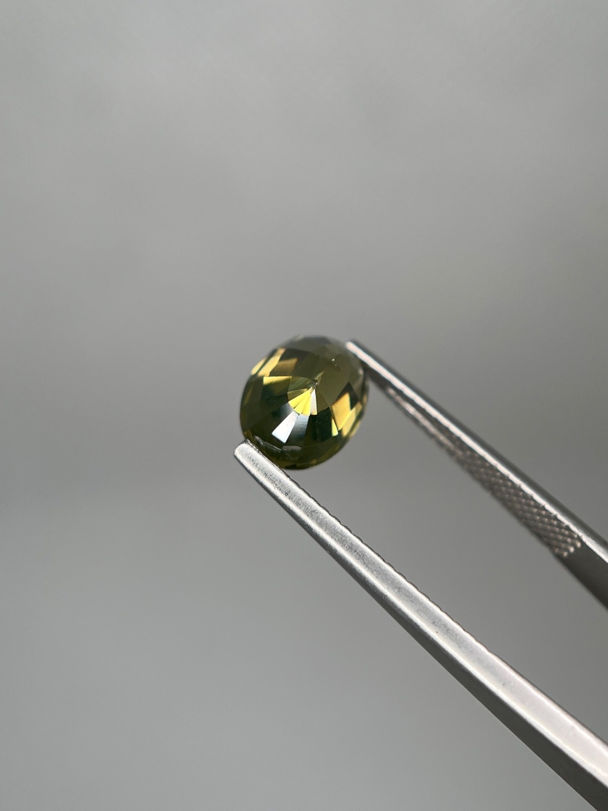 Natural Zircon Loupe Clean Oval Shape | Sri Lanka 🇱🇰 | 3ct +