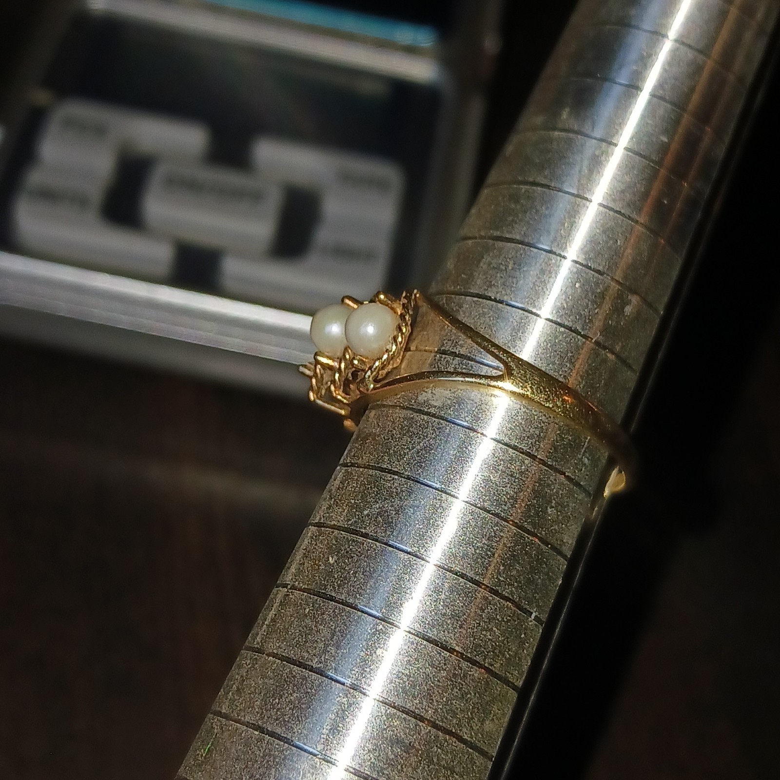 Gold Scrap Ring 2 grams Plus (Including stone ) 10k , Missing Stone