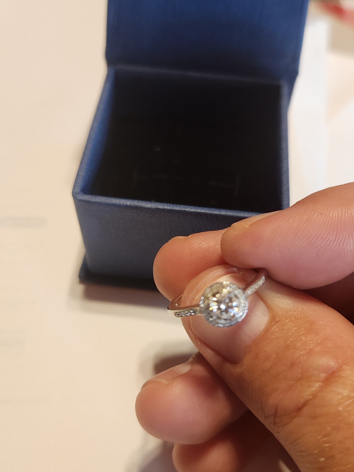 .6ctw GDGL certified natural African diamond white gold over 925 sliver ring 7.5