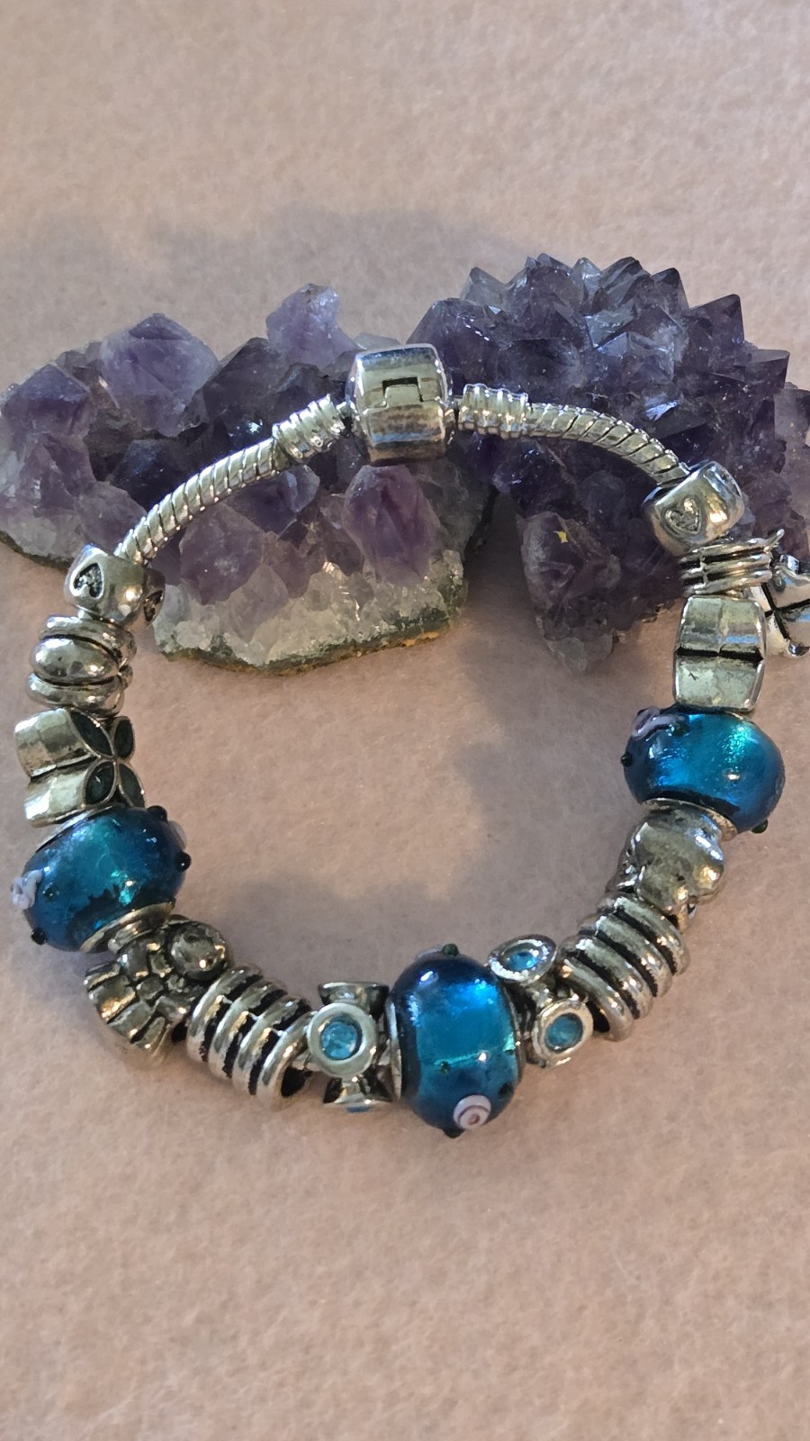 Pretty Little 925 Cable Bracelet Unbranded With Generic Charms! 7.25″