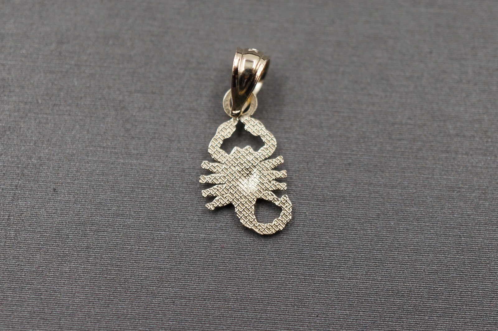 10K Solid Yellow Gold 0.65″ Super Tiny Diamond Cut Scorpion Charm Pendant.