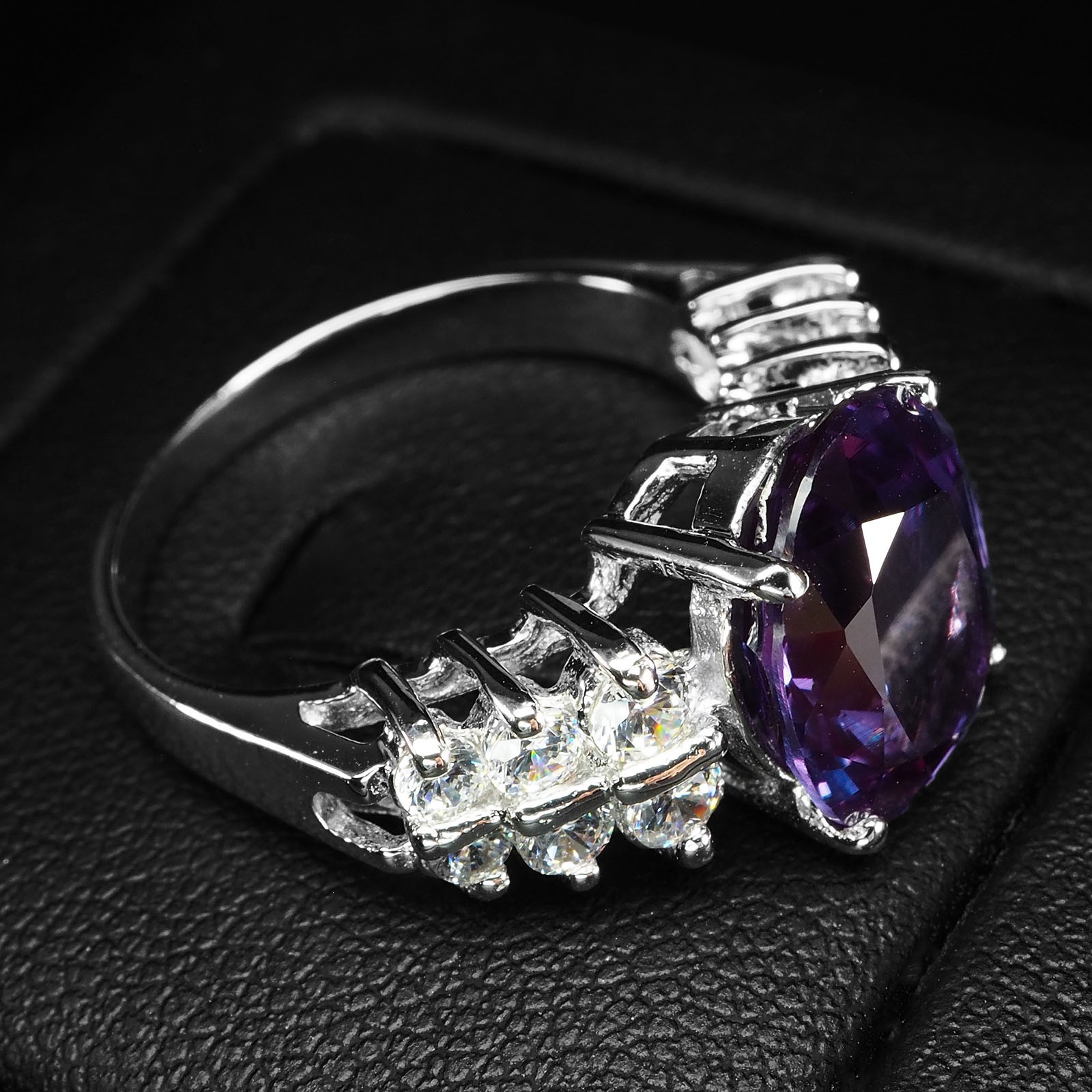 Opulent Color Change Alexandrite 5.70Ct 925 Sterling Silver White Gold Rings