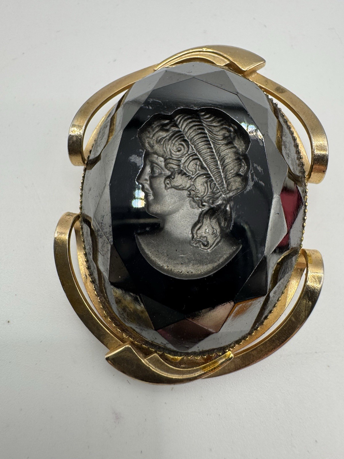 Vintage Black Intaglio Cameo Glass Brooch Carved Lady W/ Gold Tone Metal 2”