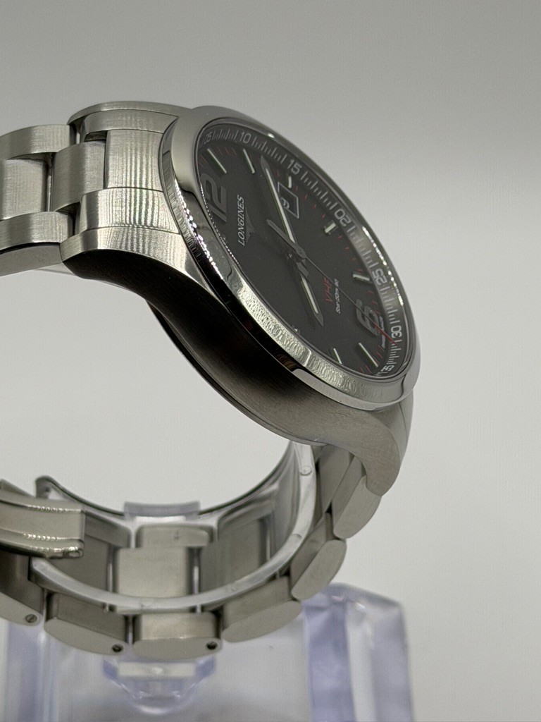 Longines Conquest V.H.P. – Pristine – Full Set – Stainless – Swiss Quartz – 41mm