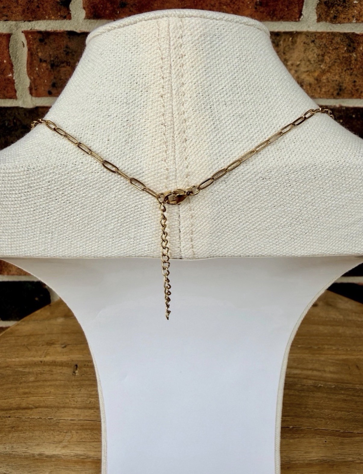 18” Gold Paperclip Chain Necklace