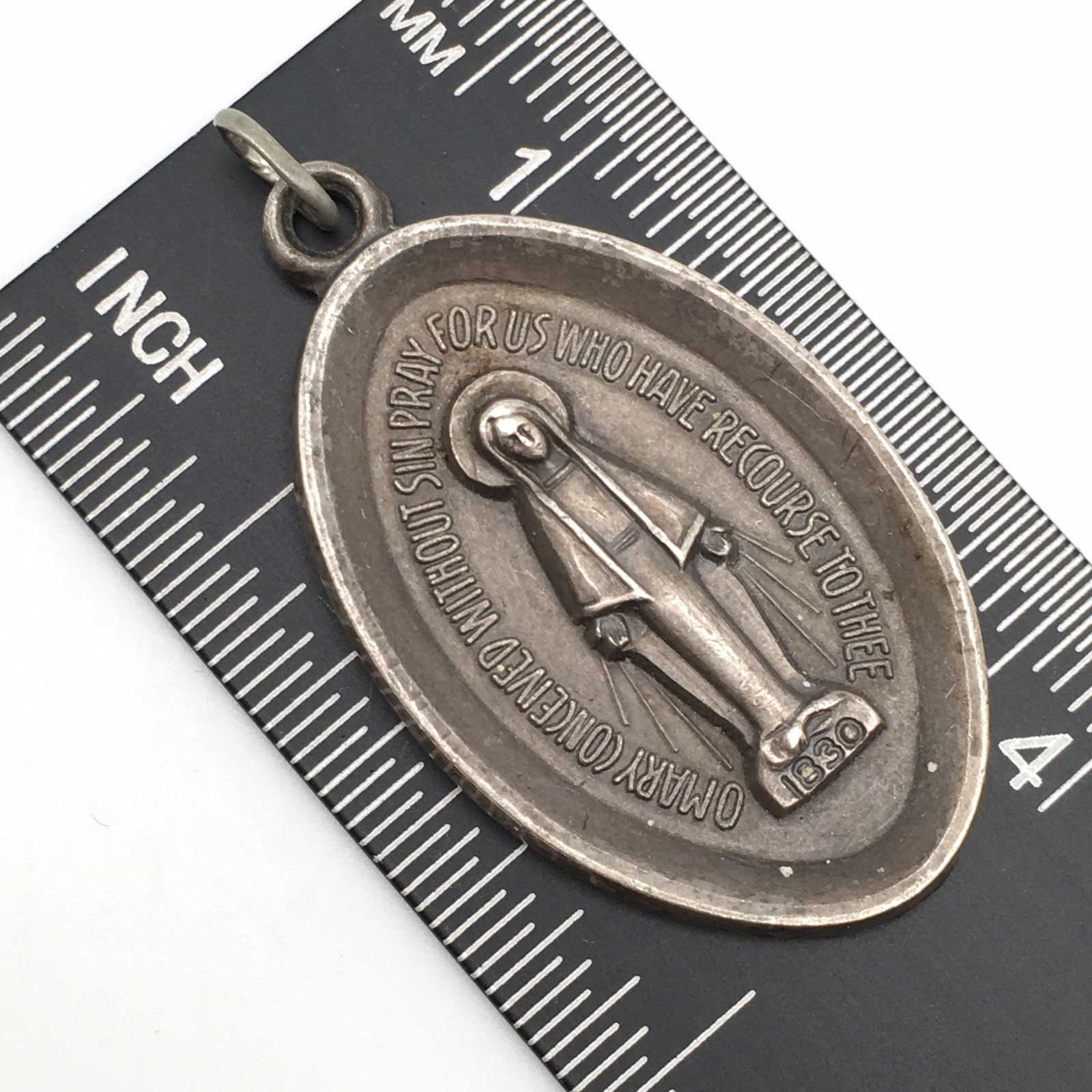 Vintage Sterling Silver Miraculous Mary 1830 Religious Medal Charm 8.7g #42