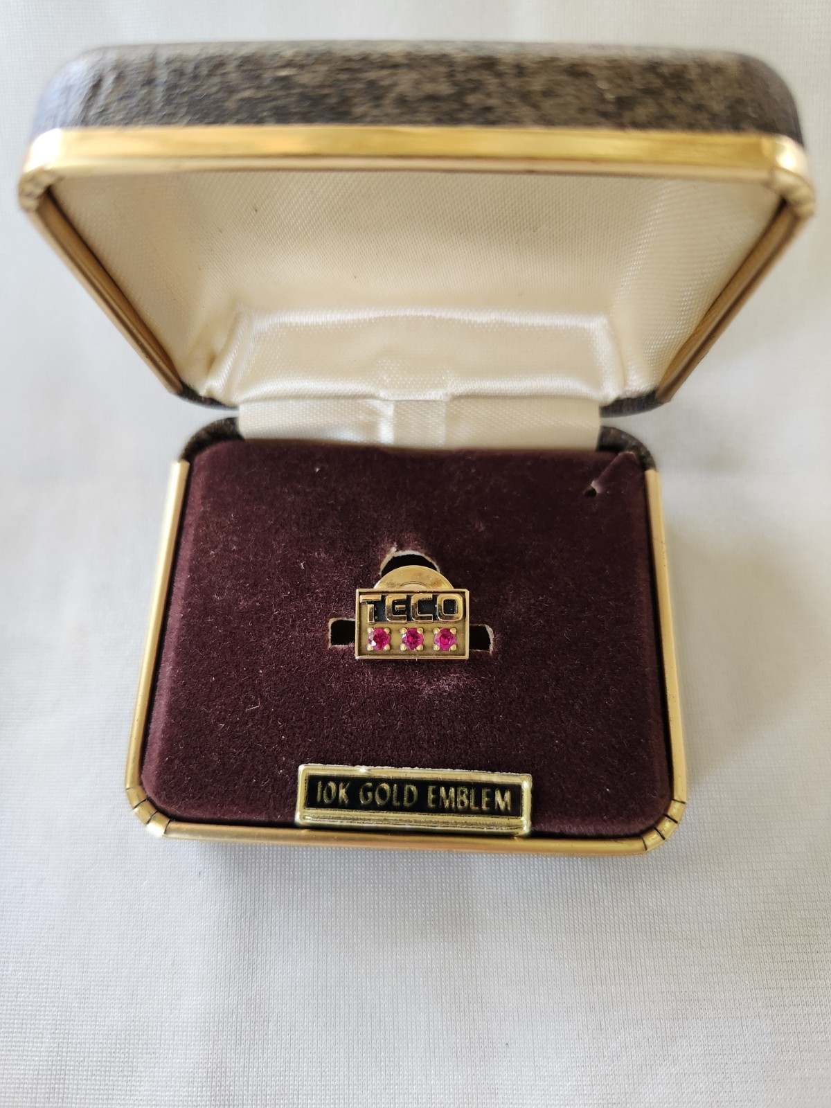 10k Gold Lapel Pin With 3 Rubies Vintage Teco 15 Year Service Pin
