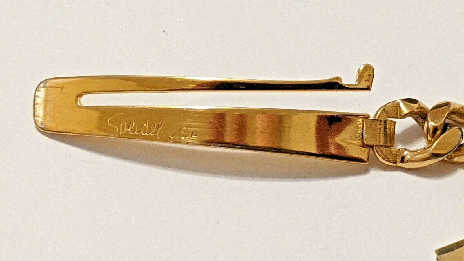 VTG SPEIDEL IDENTIFICATION BRACELET ID LYNN THE NAME LYNN 6 3/4″ LONG GOLDPLATED
