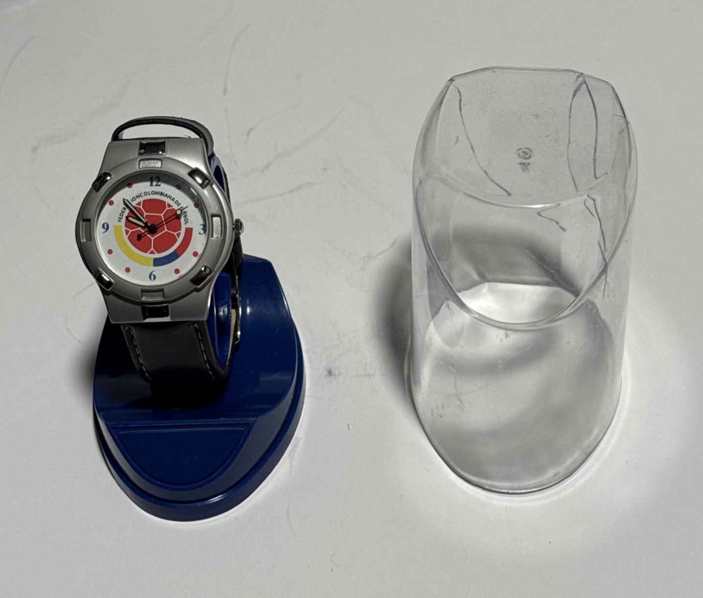 Vintage federacion de colombia de futbol watch RARE
