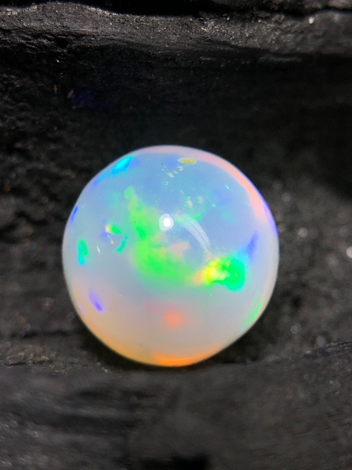 Natural White Ethiopian Rainbow Fire Opal Shere Cabochon Loose Gemstone