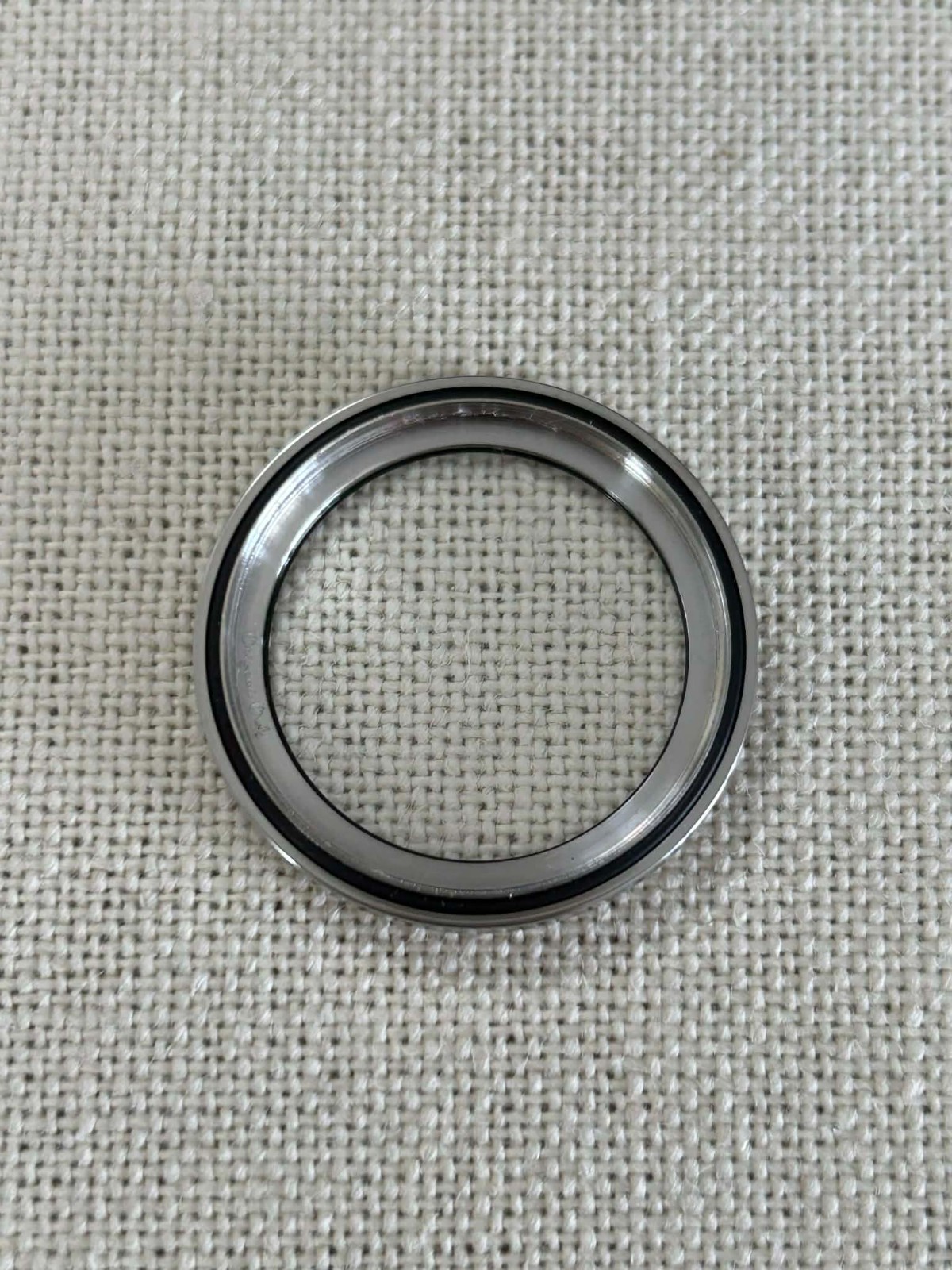 Origami Owl BZ4013 Large Silver Classic Locket Twist FACE ONLY “New in Box”