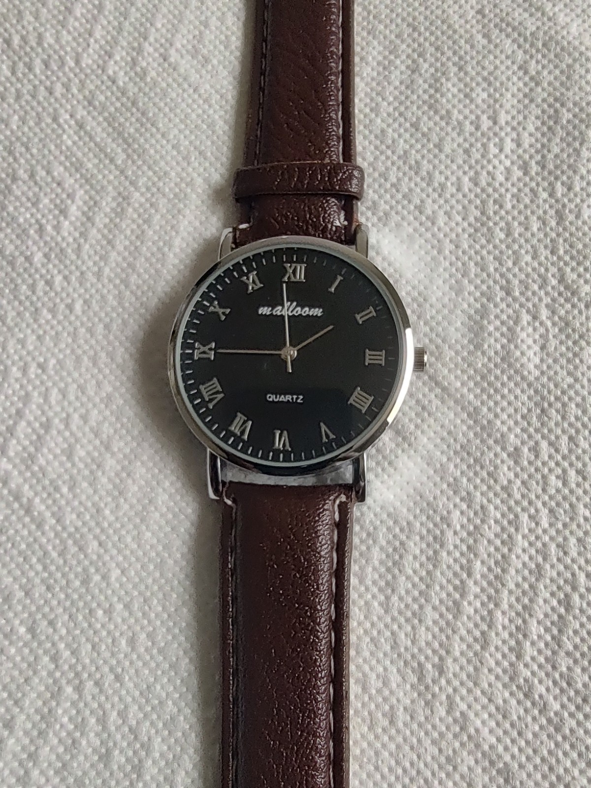 Malloom Watch Male Female Unisex Brown Leather Strap Silver Tone