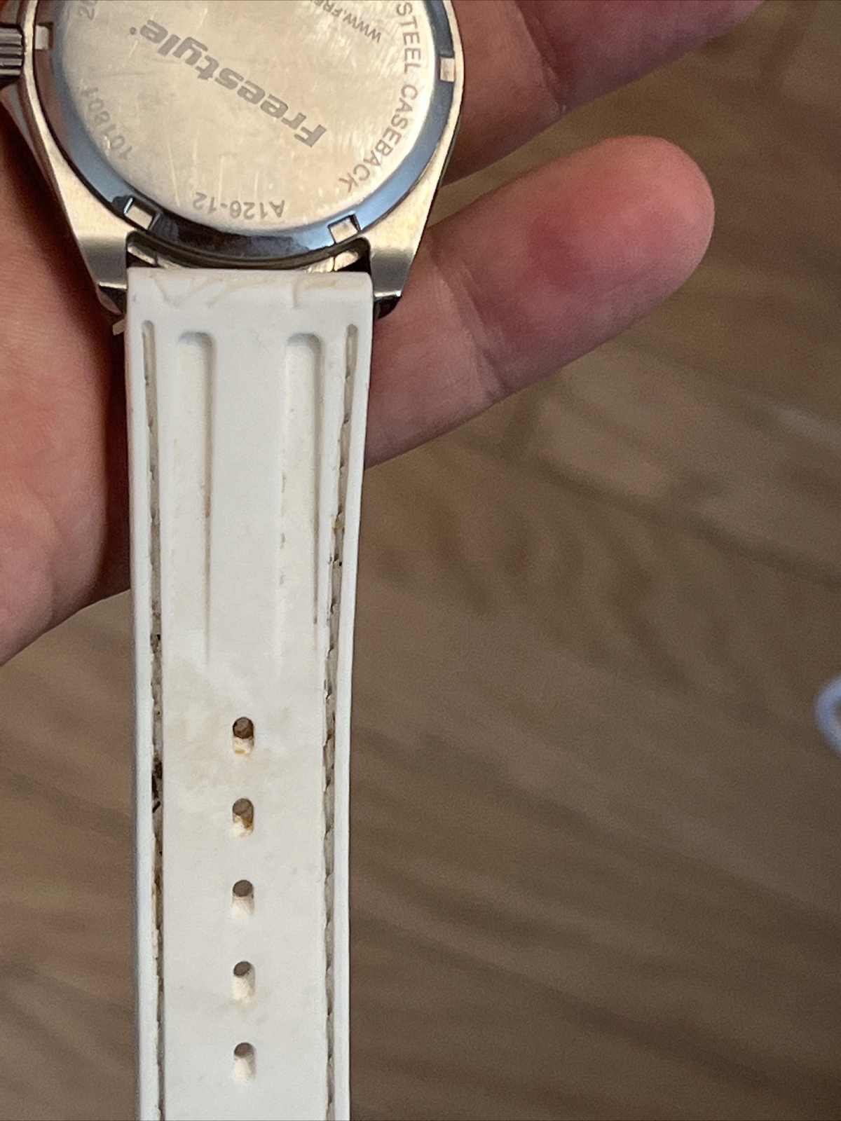 Freestyle Diver watch 200M H20 20ATM A126-12 White dial me’s watch