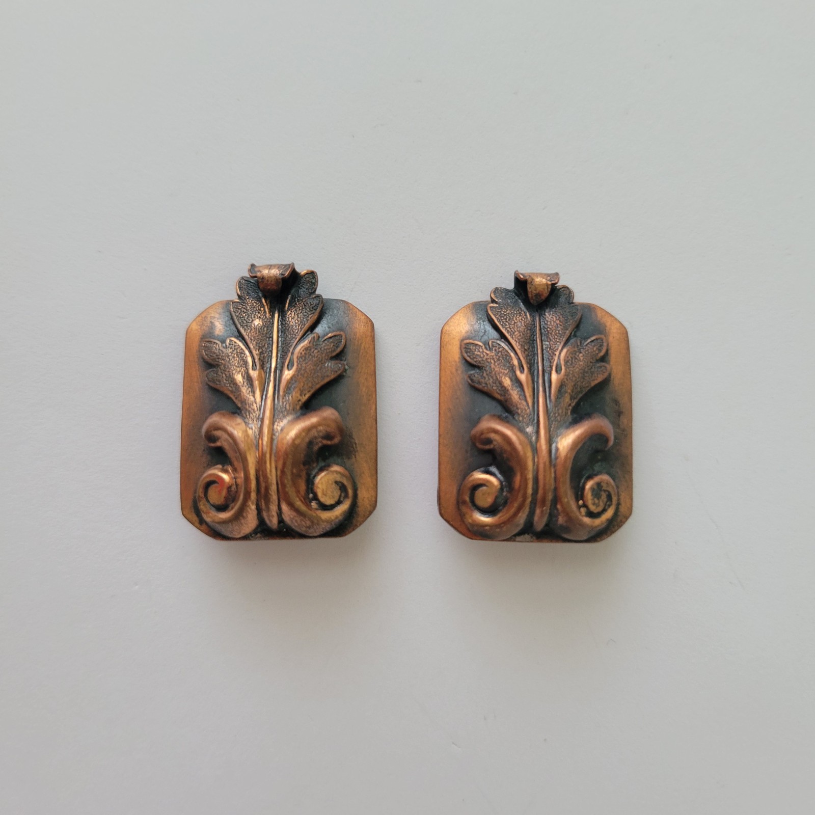 Vintage Signed Whiting & Davis Copper Clip On Earrings Art Beauty