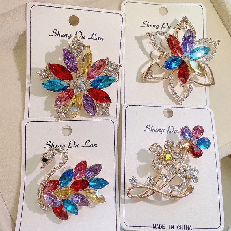 Bulk 12pcs Mix Crystal CZ Pearl Floral Brooches Lot Random Wedding Gift Jewelry