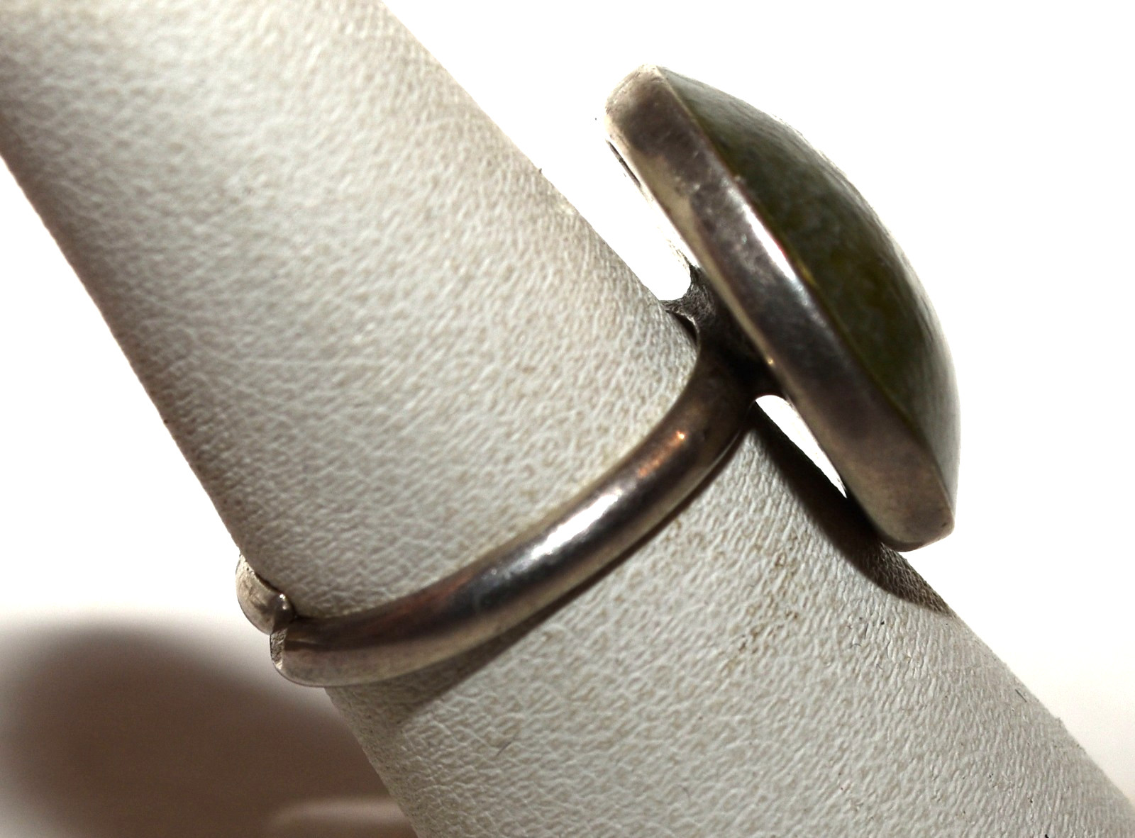 Vintage Green Agate Adjustable Sterling Silver Ring 5.3 Gram Size: 6