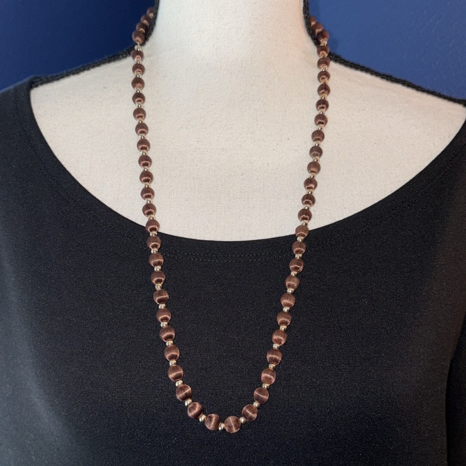 🧵 3-Strand Silk Bead Necklace Set – Estate Find from Singapore