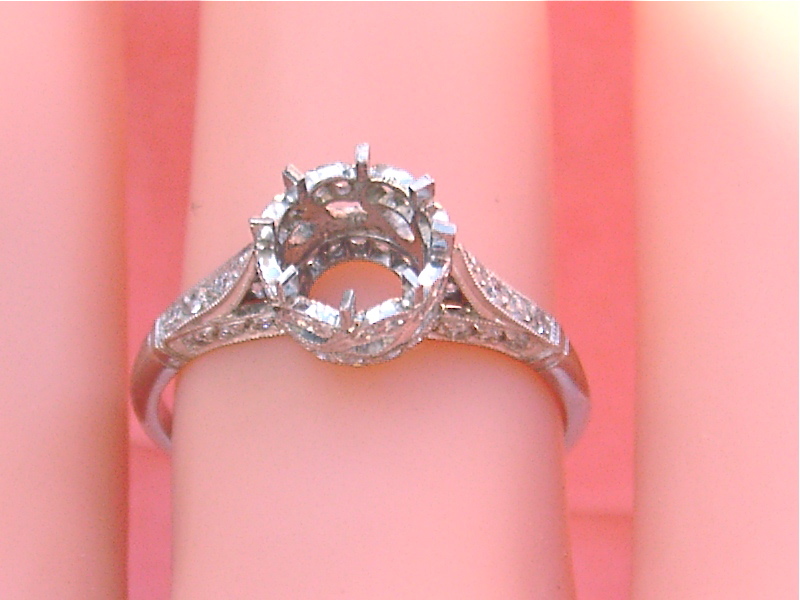 ANTIQUE STYLE 1 ct (6.5mm) SOLITAIRE DIAMOND PLATINUM ENGAGEMENT RING MOUNTING