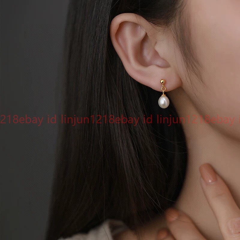 AAA Pretty White Natural 8-9MM Freshwater Cultured Pearl Gold Dangle Earrings