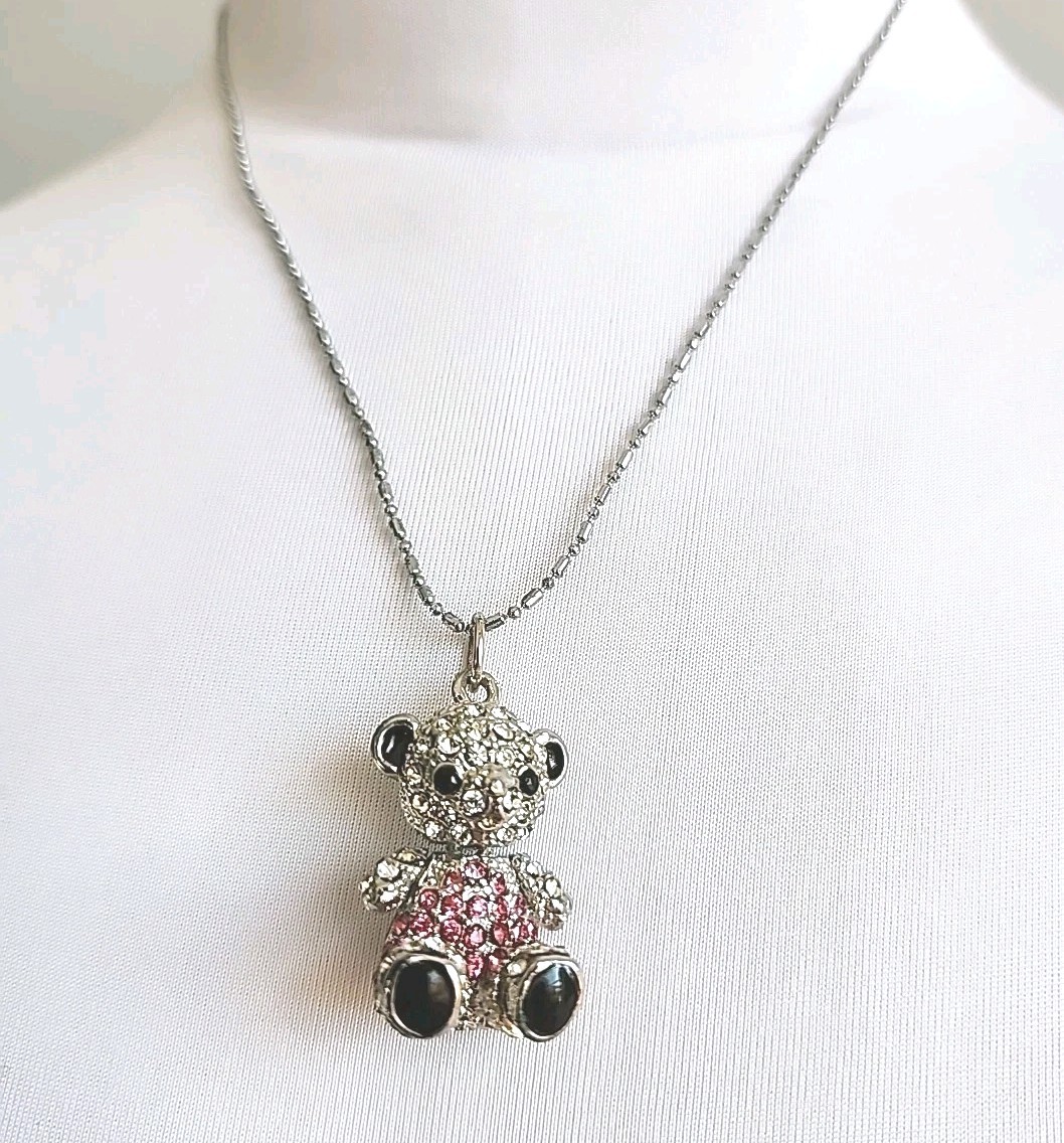 Silver Toned Teddy Bear Chrystal Pendant Necklace With Moving Head Pink White S