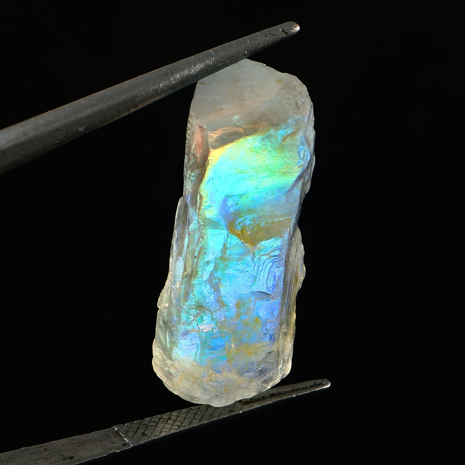 Natural Madagascar moonstone Multi Fire Loose Stone Big Size Top Quality M379