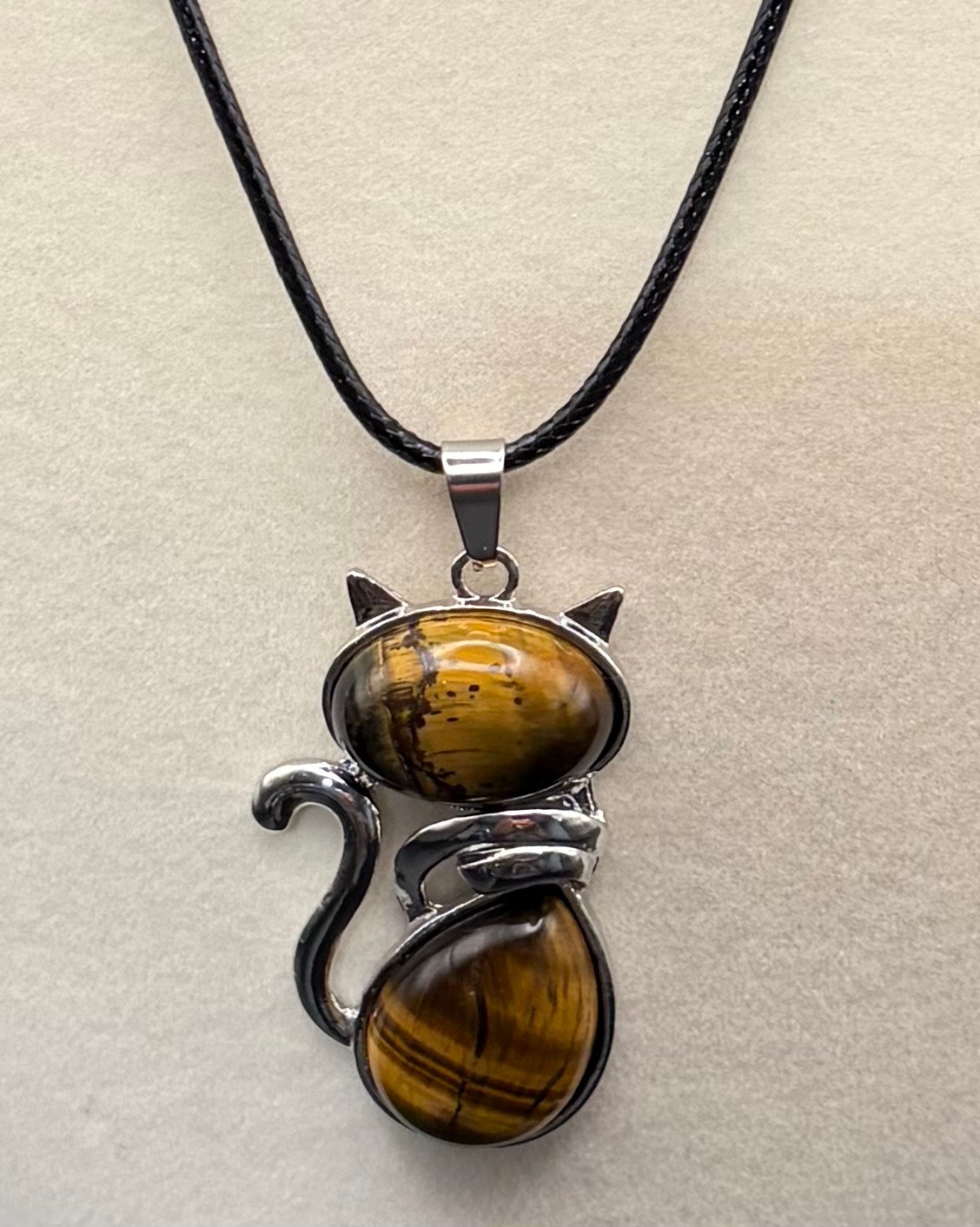 Natural Tigers Eye Cat Pendant Necklace 21″ Waxed Cord Natural Stone NEW