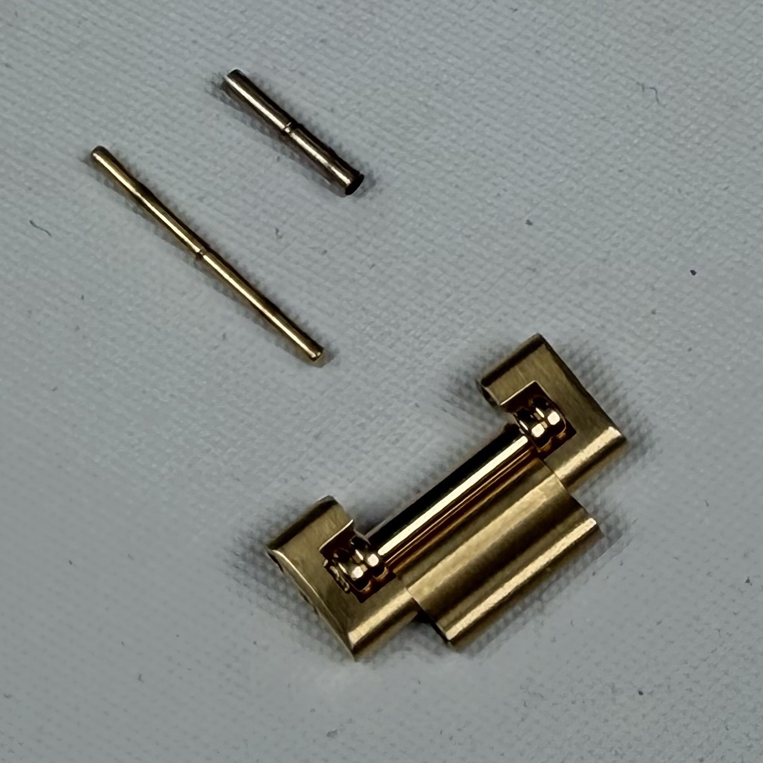 Genuine Piaget Dancer Full 18k Yellow Gold 16mm Watch Link Pin & Tube 84023 K81