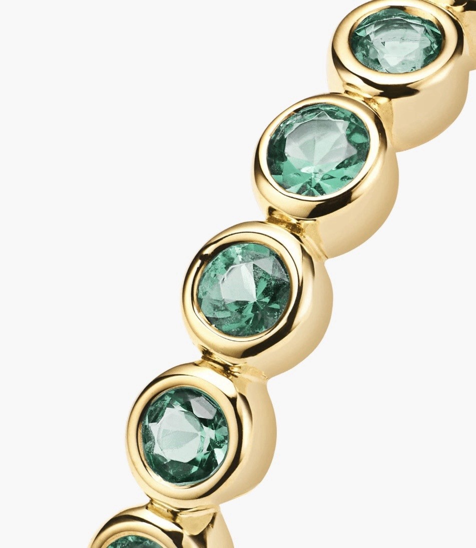 Mejuri 14K Yellow Gold Bezel Set Emerald Band Ring, New in Box Sz 6