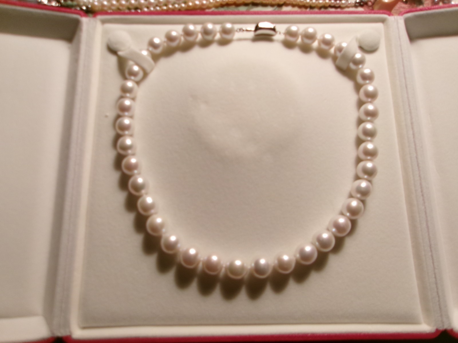PEARLS 7 MM UP TO 11.5 MM +1 STRAND NECKLACE