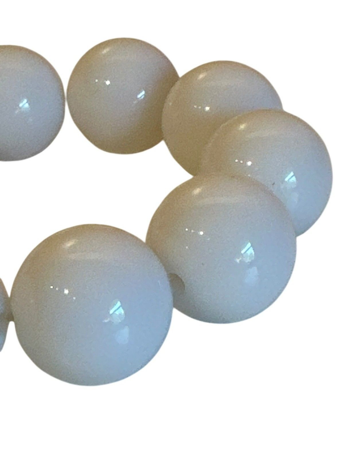 Chunky White Beaded Stretch Bracelet Lightweight Glossy Finish Everyday Wear