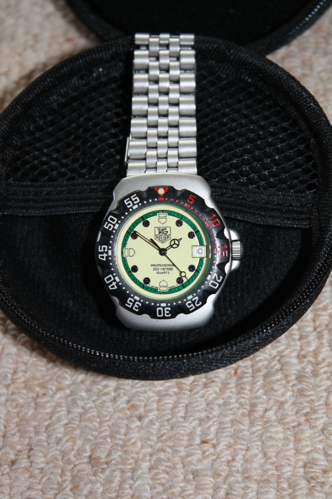 TAG Heuer F1 Formula One WA1212 Watch, Warranty Card & Box – Mint Condition