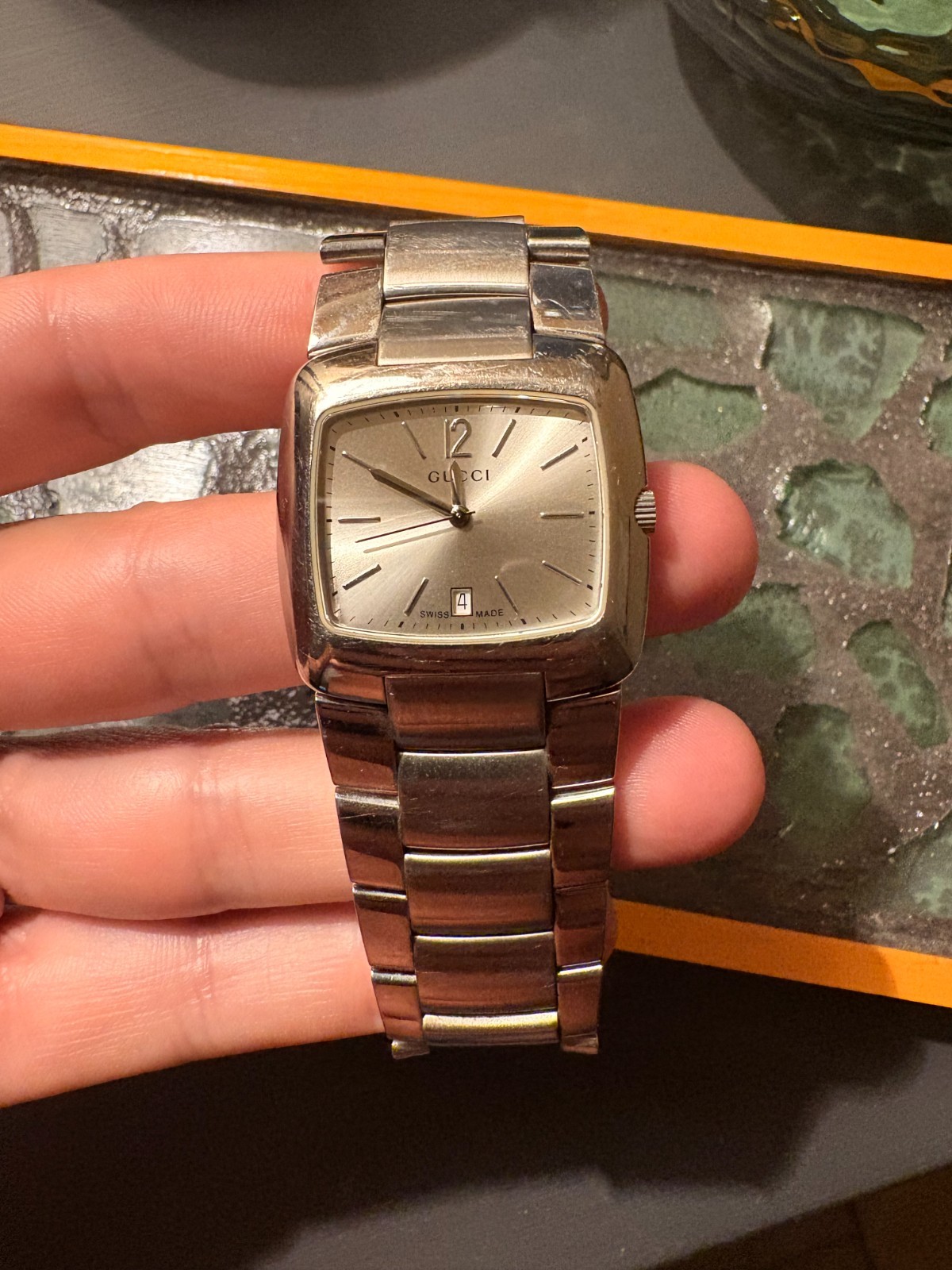 Authentic Gucci 8500M men’s quartz watch. OBO