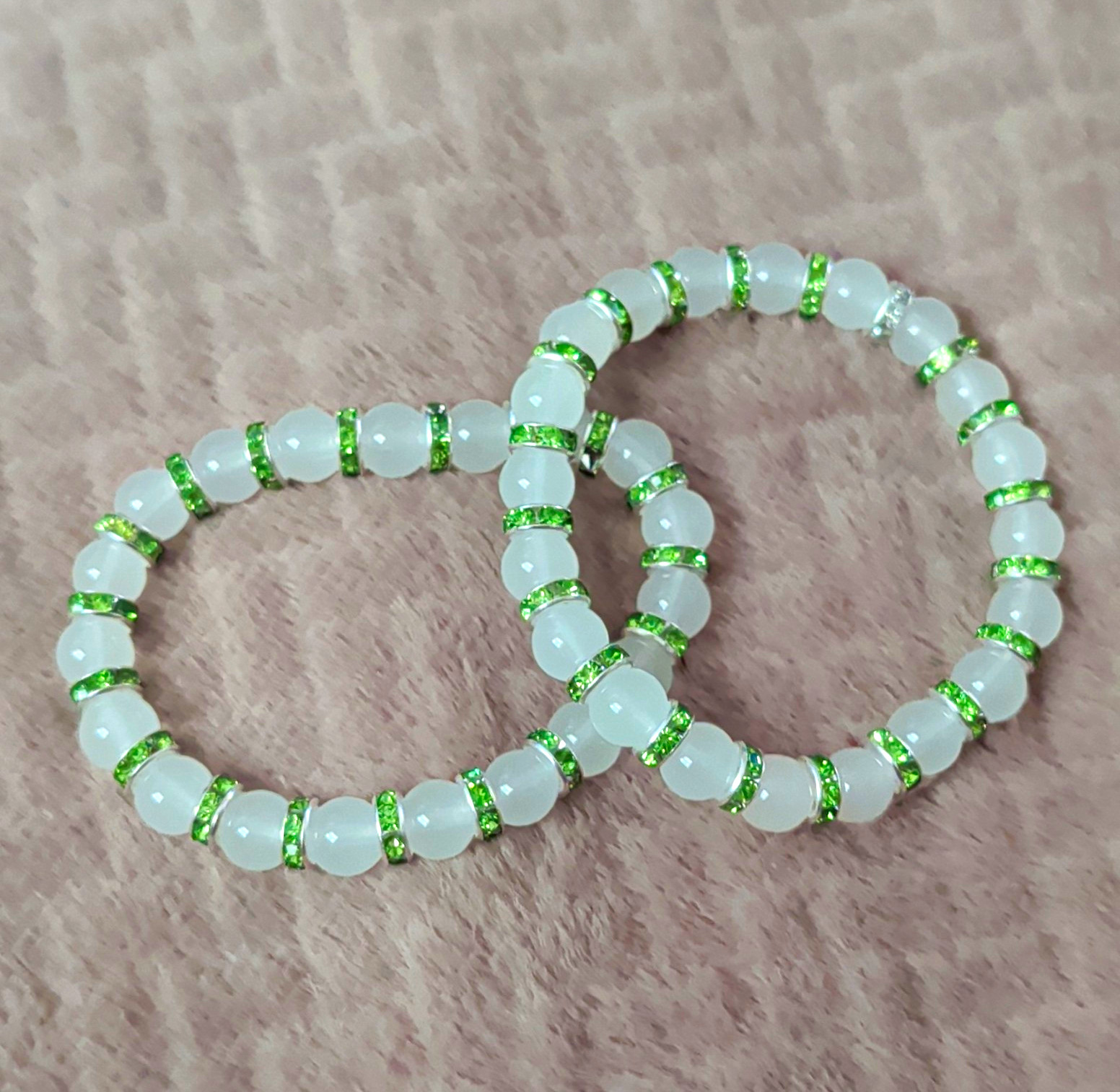 White/Green Round Beaded Stretch Bracelet w/ Green Rhinestone Spacer Rings