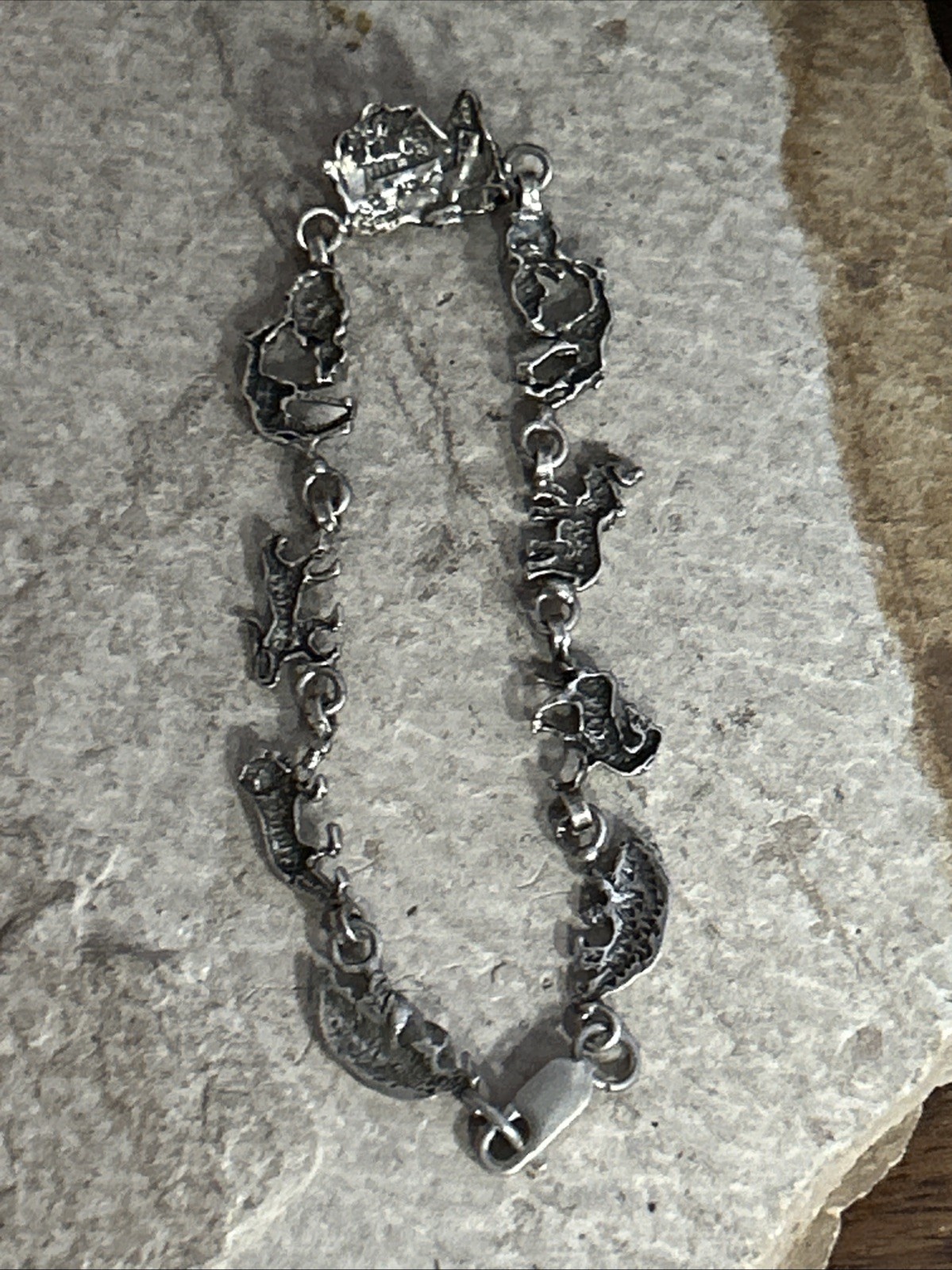 53. Vintage Sterling 925 Noahs Ark Animal Link Chain Bracelet 7 1/4″. 8.8g.