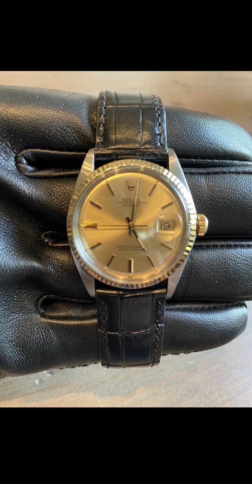 Rolex Date 1601 Mens Stainless Steel 18K Gold Watch Leather Band Champagne Dial
