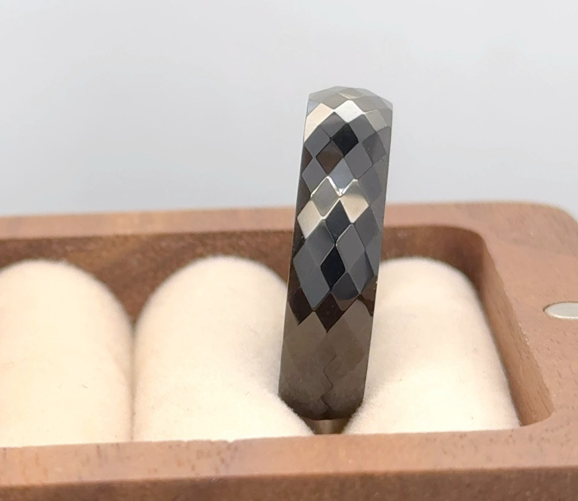 Black Tungsten Wedding Band – High Polish Faceted 6mm Ring for Her