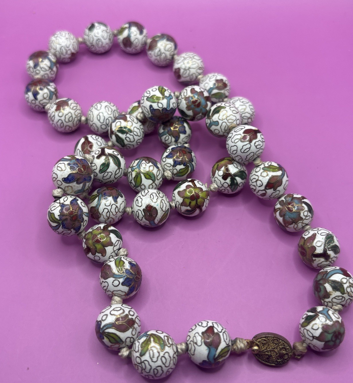 Vintage Chinese Cloisonne Bead Necklace White Enamel Floral Hand Knotted 27”