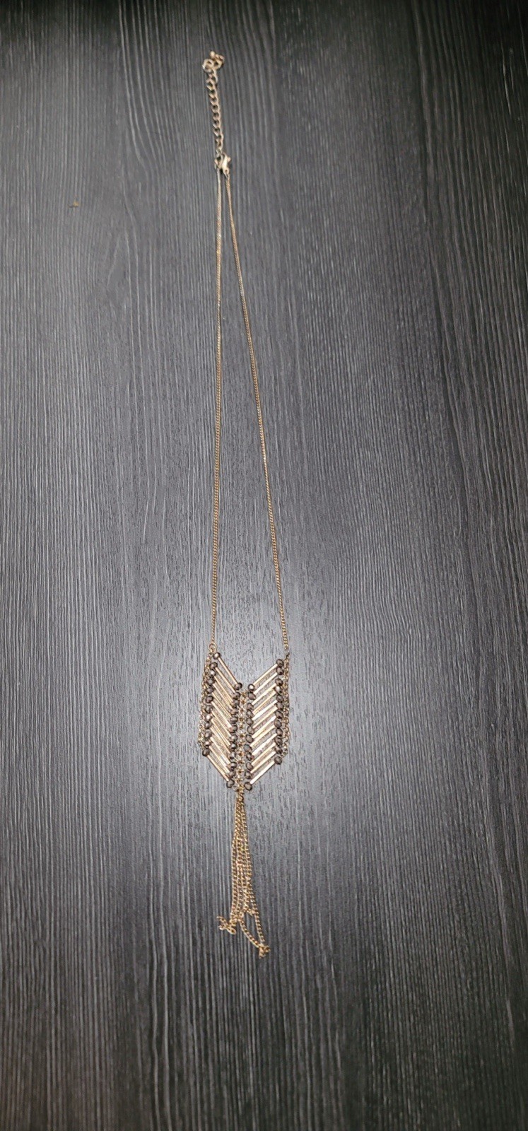 Silver Tone Metal Chevron Chain Charm Pendant Necklace Asymmetrical No Stone
