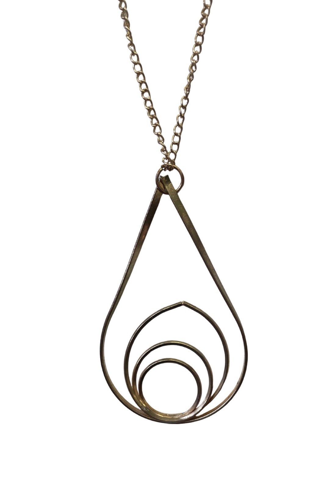Silver Tone Teardrop Pendant Necklace Cable Chain Lobster Clasp No Stone