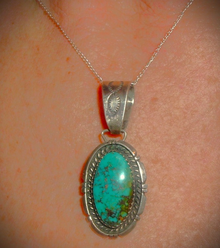 STUNNING VINTAGE ” A SECATERO ” NAVAJO PENDANT, STERLING & ROYSTON TURQUOISE!