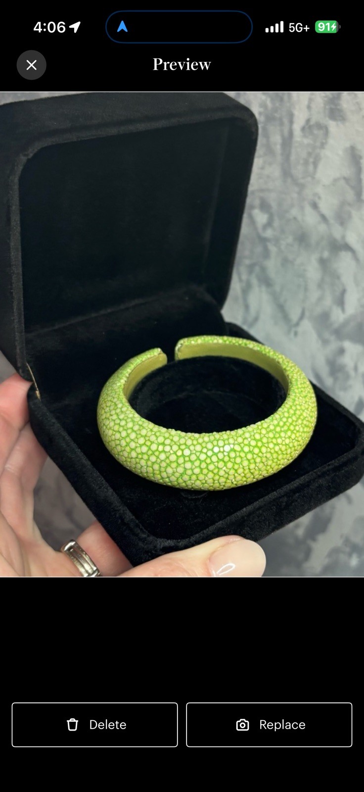 Beautiful Prized Genuine Green Stingray Leather Cuff Bangle Size 6.5”