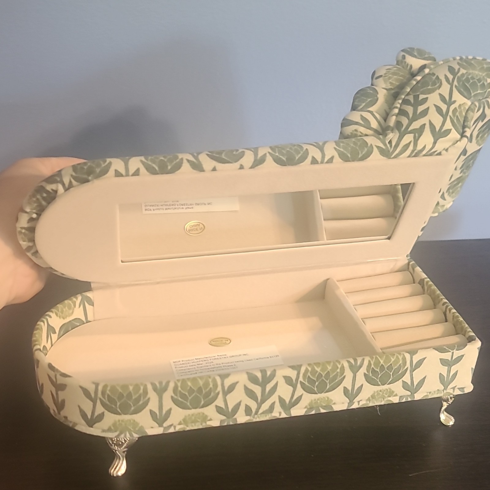 Sofa-Shaped Jewelry Box w/ Mirror, Lined Fabric, Holds 6 Rings Green Floral