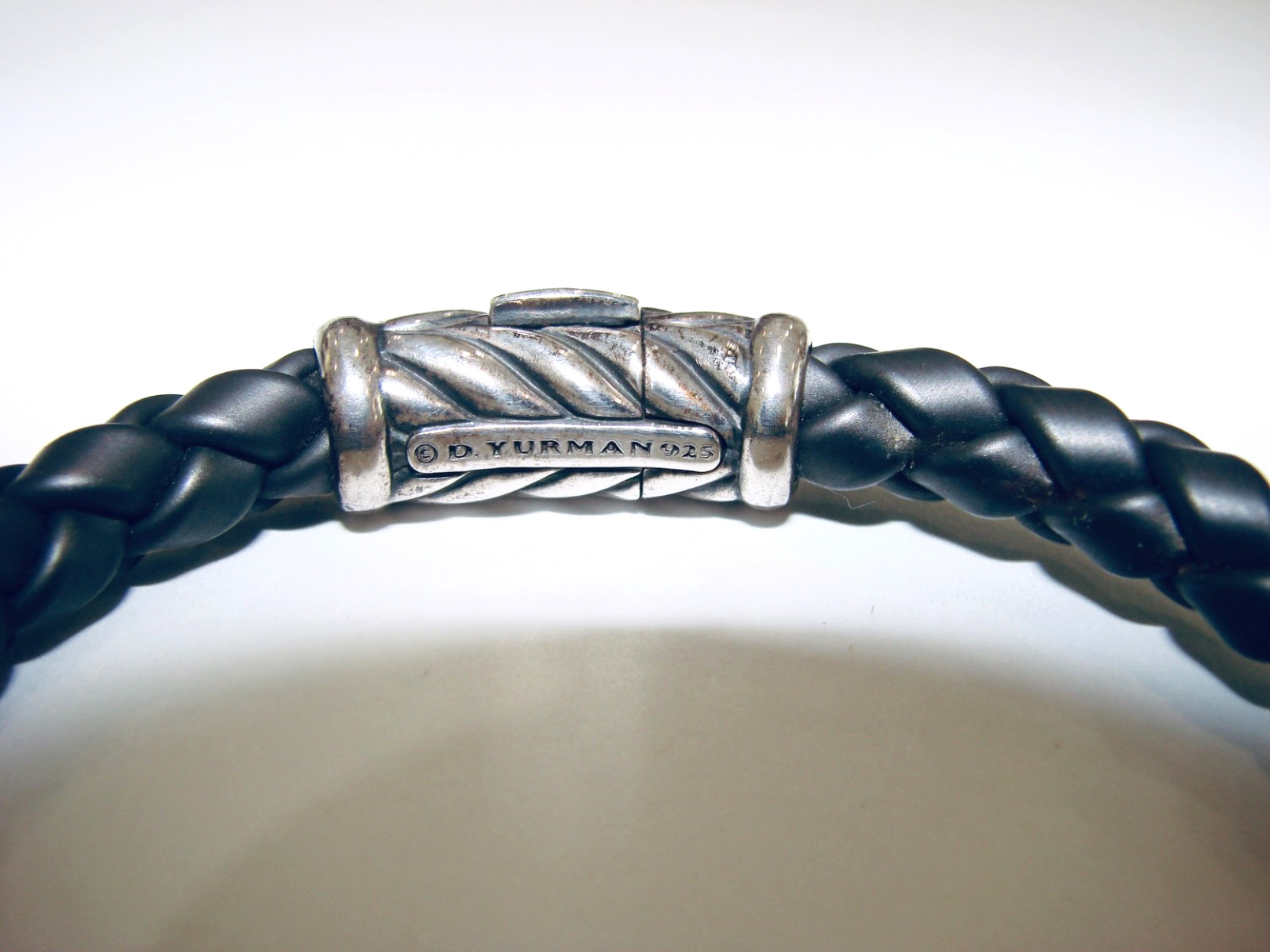 David Yurman Chevron Woven Black Rubber Bracelet 8MM 7″ STERLING SILVER BANGLE