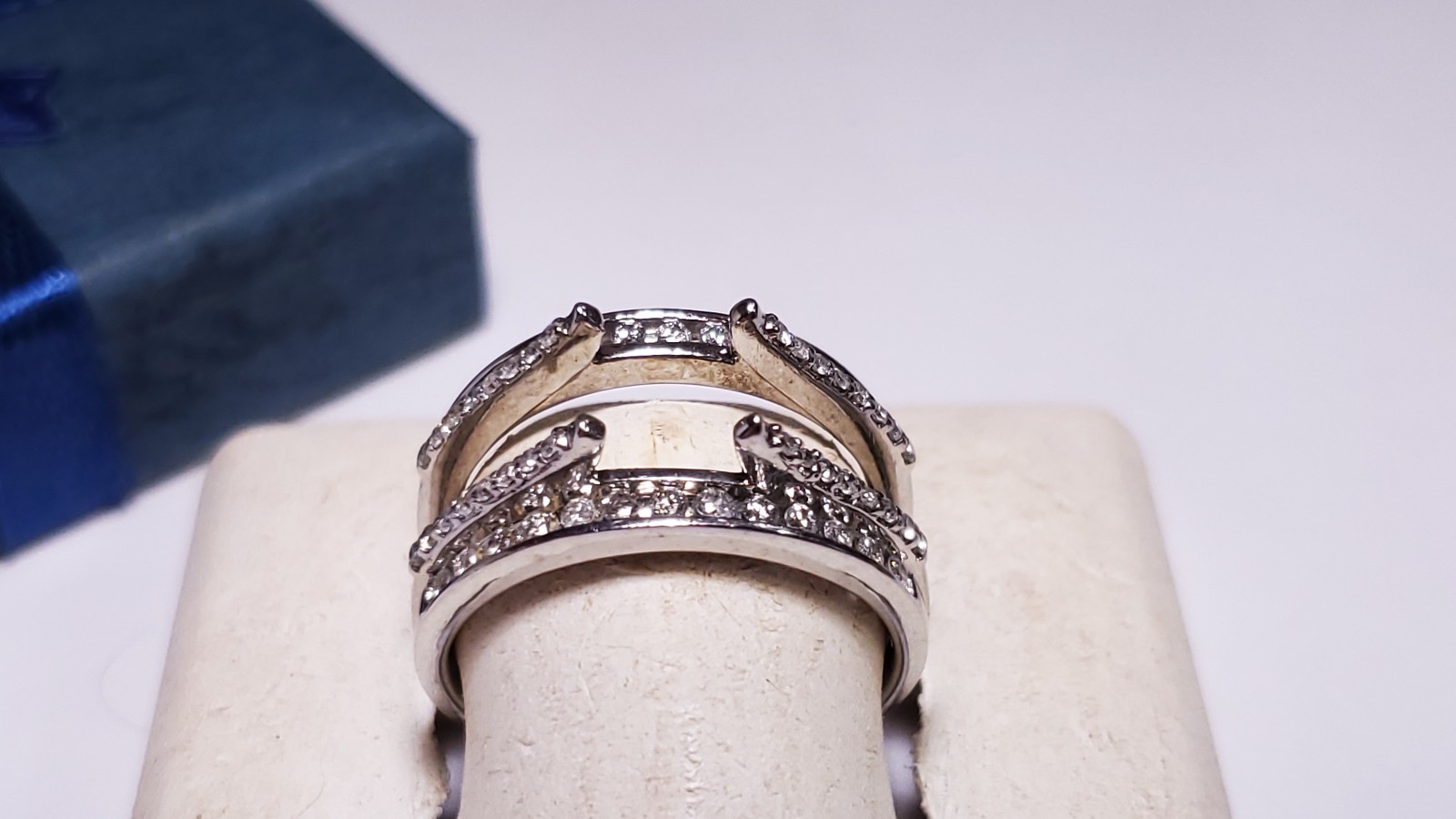 Estate .50ctw Natural Diamond Channel &raised 14Kt W/G Engagement RingGuard24443