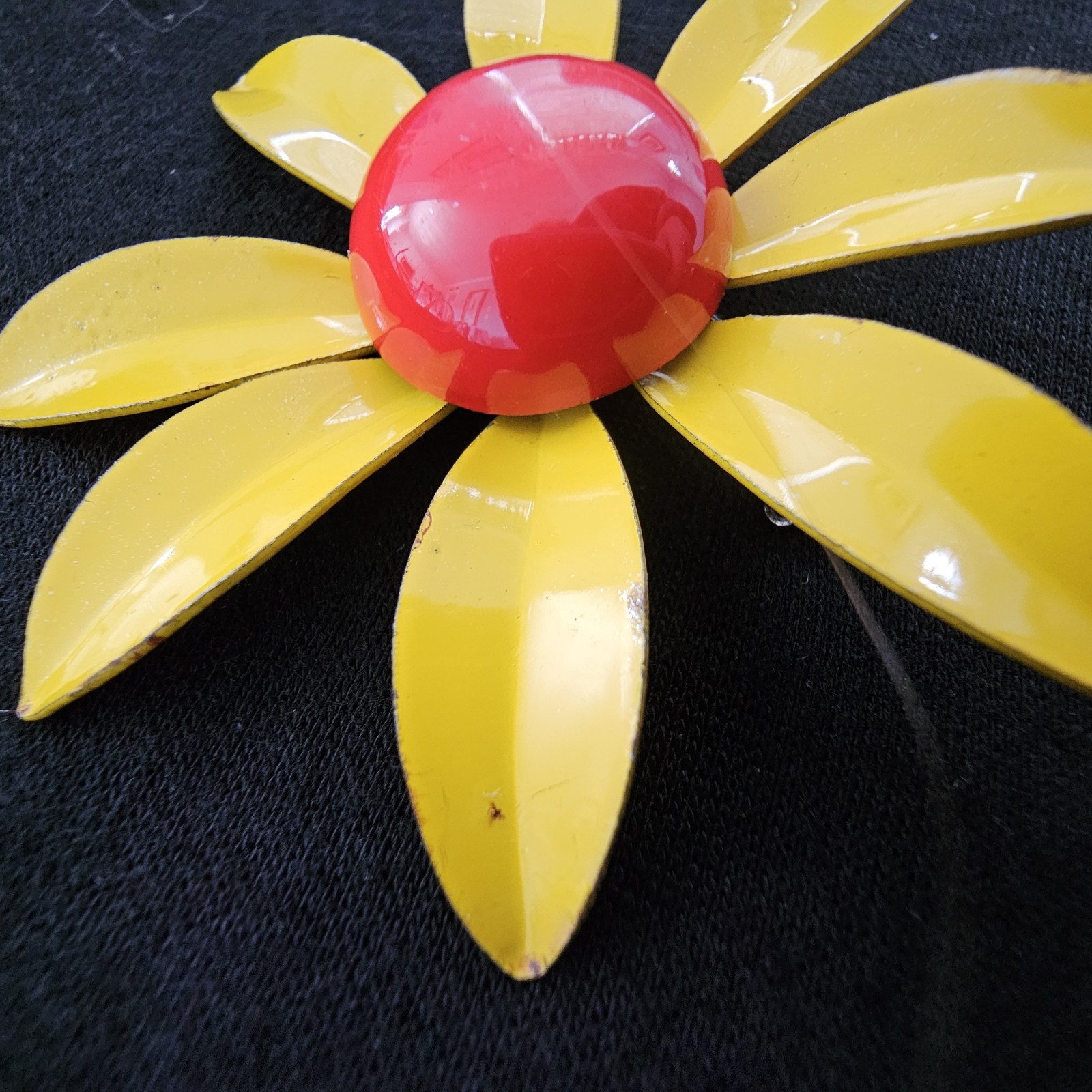 Vintage Yellow Orange Enamel Daisy Flower Brooch Pin 2.5″ Mod 60s Retro