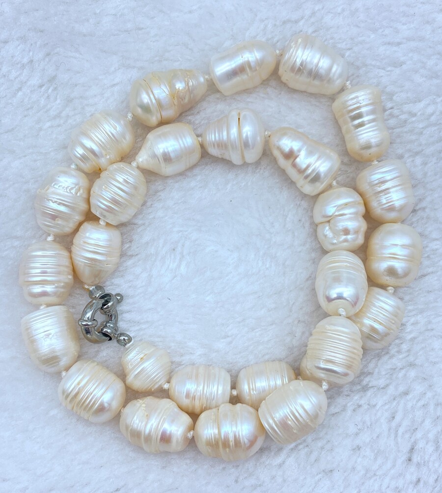 Natural 12x15MM Genuine white Freshwater cultured Baroque pearl necklace 18″ AA