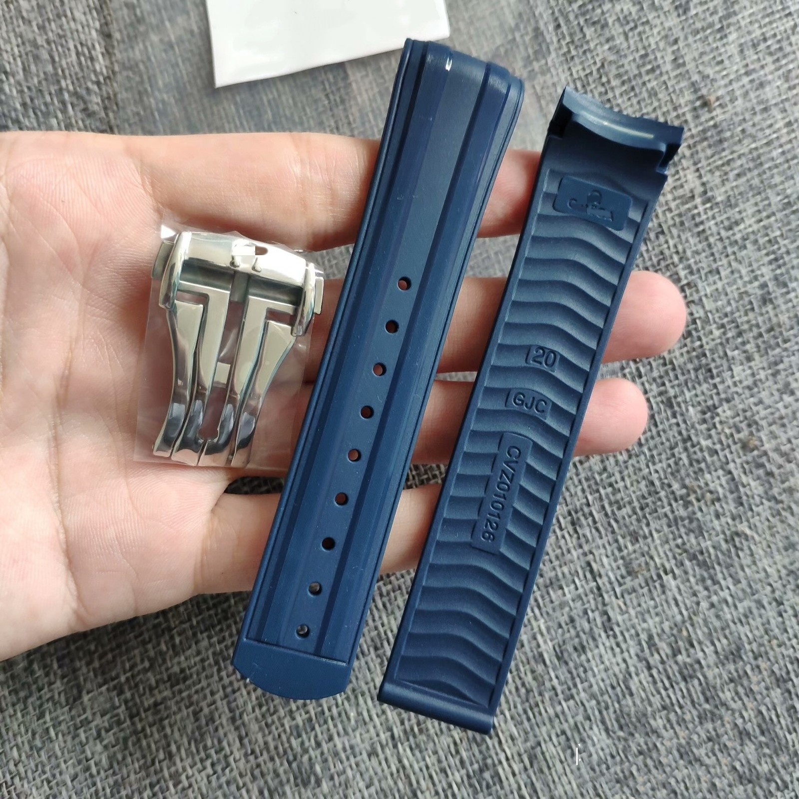 20mm FKM Rubber Strap Silicone Watch Band For Omega Seamaster Diver 300M 42mm